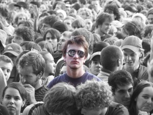 alone_in_the_crowd_by_cunny1988