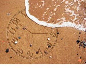 beach-clock