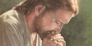 Jesus-praying-2